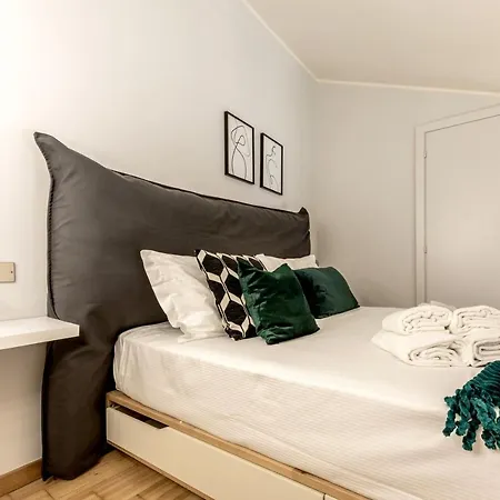 Modern Simplicity In Centre * 밀라노